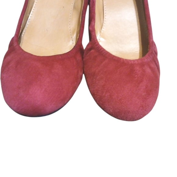 Nine West Burgundy Suede Ballet Flats Size 8 - Picture 3 of 11